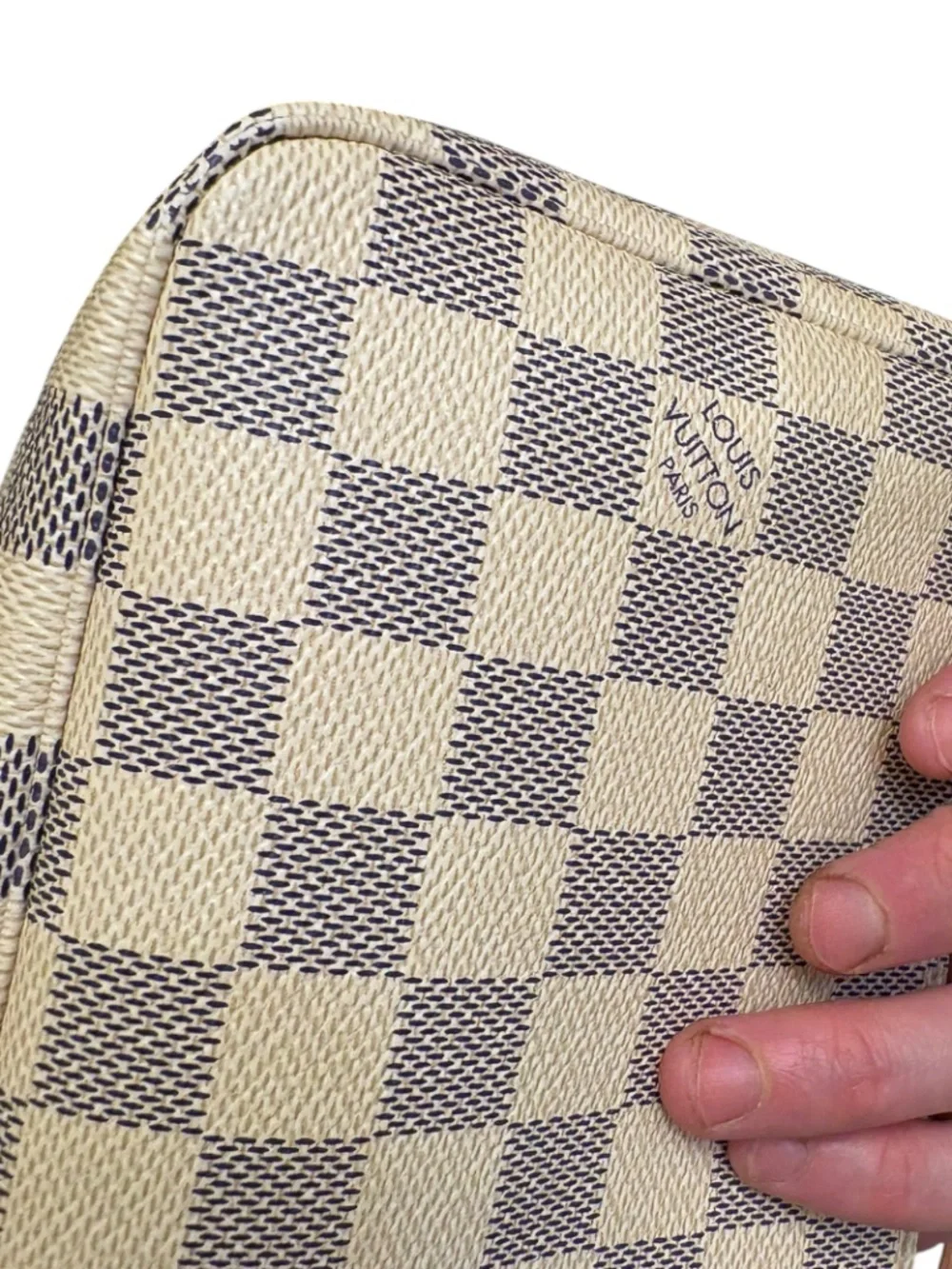 Louis Vuitton damier azur pochette accessories wow!
